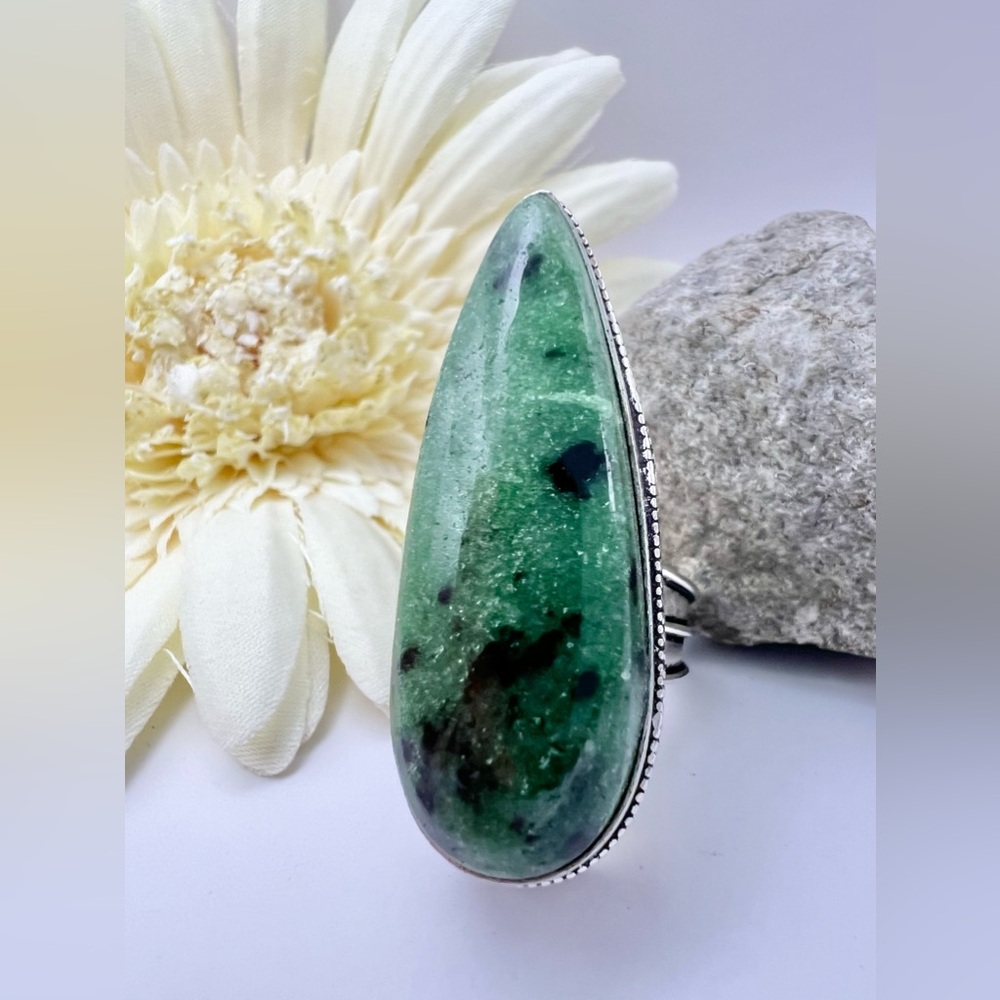 RUBY ZOISITE RING
